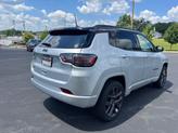 Thumbnail of 2025 Silver Zynith Metallic Clearcoat Jeep Compass