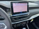 Thumbnail of 2025 Silver Zynith Metallic Clearcoat Jeep Compass