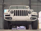 Thumbnail of 2023 Bright White Clearcoat Jeep Gladiator