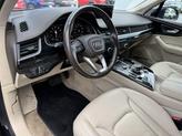 Thumbnail of 2019 Orca Black Metallic Audi Q7