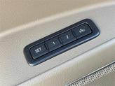 Thumbnail of 2018 Iridescent Pearl Tricoat Chevrolet Suburban