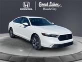Photo of 2025 Platinum White Pearl Honda Accord Hybrid