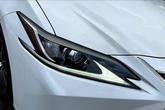 Thumbnail of 2019 Eminent White Pearl Lexus ES 350