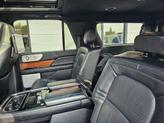 Thumbnail of 2019 Ingot Silver Lincoln Navigator L