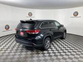 Thumbnail of 2018 Midnight Black Metallic Toyota Highlander