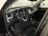 Thumbnail of 2018 Midnight Black Metallic Toyota Highlander
