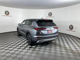 Thumbnail of 2024 Mercury Gray Metallic Mitsubishi Outlander
