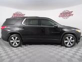 Thumbnail of 2021 Mosaic Black Metallic Chevrolet Traverse