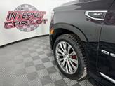 Thumbnail of 2021 Onyx Black GMC Yukon XL