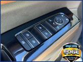 Thumbnail of 2022 White 2 Tone Nissan Pathfinder