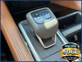 Thumbnail of 2022 White 2 Tone Nissan Pathfinder