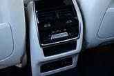 Thumbnail of 2024 Mineral White Metallic BMW X7