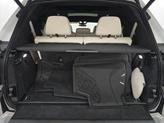 Thumbnail of 2024 Mineral White Metallic BMW X7