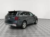 Thumbnail of 2024 Everlasting Silver Kia Sorento