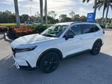 Photo of 2024 Platinum White Pearl Honda CR-V Hybrid