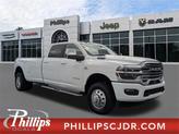 Photo of 2026 Bright White Clearcoat RAM 3500