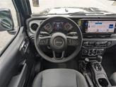 Thumbnail of 2025 Granite Crystal Clearcoat Metallic Jeep Gladiator