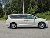 Thumbnail of 2021 Luxury White Pearlcoat Chrysler Pacifica