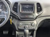 Thumbnail of 2019 Bright White Clearcoat Jeep Cherokee