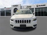 Thumbnail of 2019 Bright White Clearcoat Jeep Cherokee