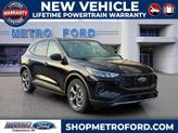 Photo of 2025 Agate Black Metallic Ford Escape