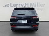 Thumbnail of 2025 Diamond Black Jeep Grand Cherokee
