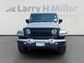 Thumbnail of 2025 Granite Crystal Clearcoat Metallic Jeep Gladiator