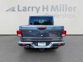 Thumbnail of 2025 Granite Crystal Clearcoat Metallic Jeep Gladiator