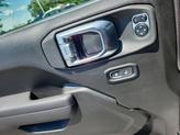 Thumbnail of 2025 Granite Crystal Clearcoat Metallic Jeep Gladiator