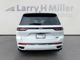 Thumbnail of 2025 Bright White Clearcoat Jeep Grand Cherokee