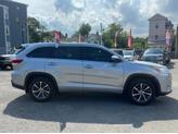 Thumbnail of 2018 Celestial Silver Metallic Toyota Highlander