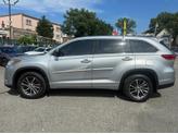Thumbnail of 2018 Celestial Silver Metallic Toyota Highlander