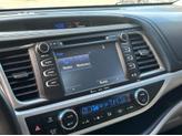 Thumbnail of 2018 Celestial Silver Metallic Toyota Highlander
