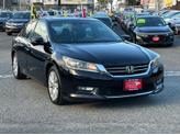 Thumbnail of 2014 Crystal Black Pearl Honda Accord
