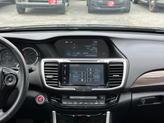 Thumbnail of 2017 Crystal Black Pearl Honda Accord