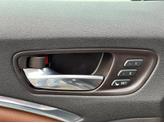 Thumbnail of 2017 Crystal Black Pearl Acura MDX