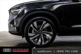 Thumbnail of 2025 Onyx Black Metallic Volvo XC40