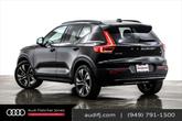 Thumbnail of 2025 Onyx Black Metallic Volvo XC40