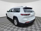 Thumbnail of 2024 Bright White Clearcoat Jeep Grand Cherokee L