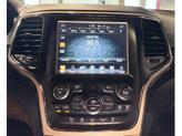 Thumbnail of 2017 Diamond Black Crystal Pearlcoat Jeep Grand Cherokee