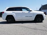Thumbnail of 2022 Bright White Clearcoat Jeep Grand Cherokee
