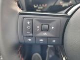 Thumbnail of 2025 Aspen White Tricoat Nissan Kicks