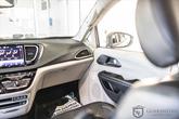 Thumbnail of 2020 Bright White Clearcoat Chrysler Pacifica