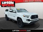Photo of 2022 White Toyota Tacoma
