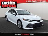 Photo of 2022 White Toyota Camry