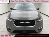 Thumbnail of 2025 Ceramic Gray Clearcoat Chrysler Pacifica