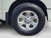 Thumbnail of 2021 Glacier White Nissan Titan