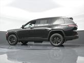 Thumbnail of 2025 Diamond Black Crystal Pearlcoat Jeep Grand Cherokee L