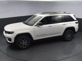 Thumbnail of 2024 Bright White Clearcoat Jeep Grand Cherokee