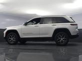 Thumbnail of 2024 Bright White Clearcoat Jeep Grand Cherokee
